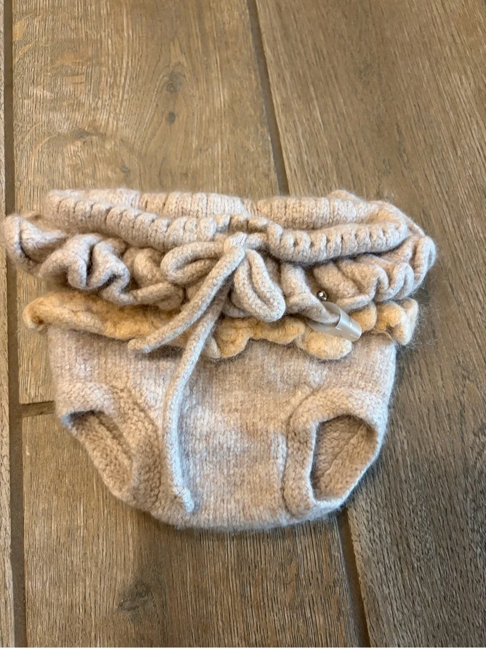 Petito Baby Knitwear Knit Ruffle Baby Bloomers in Light Beige Newborn